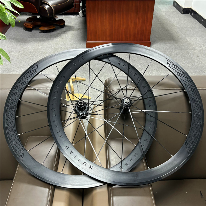 700C Bike Wheelset Fish Scale  - Gravel Bike Tires recension och pris